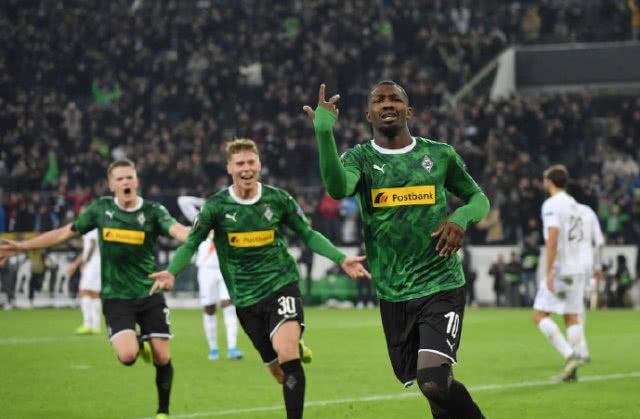 让观众为他 让观众为他