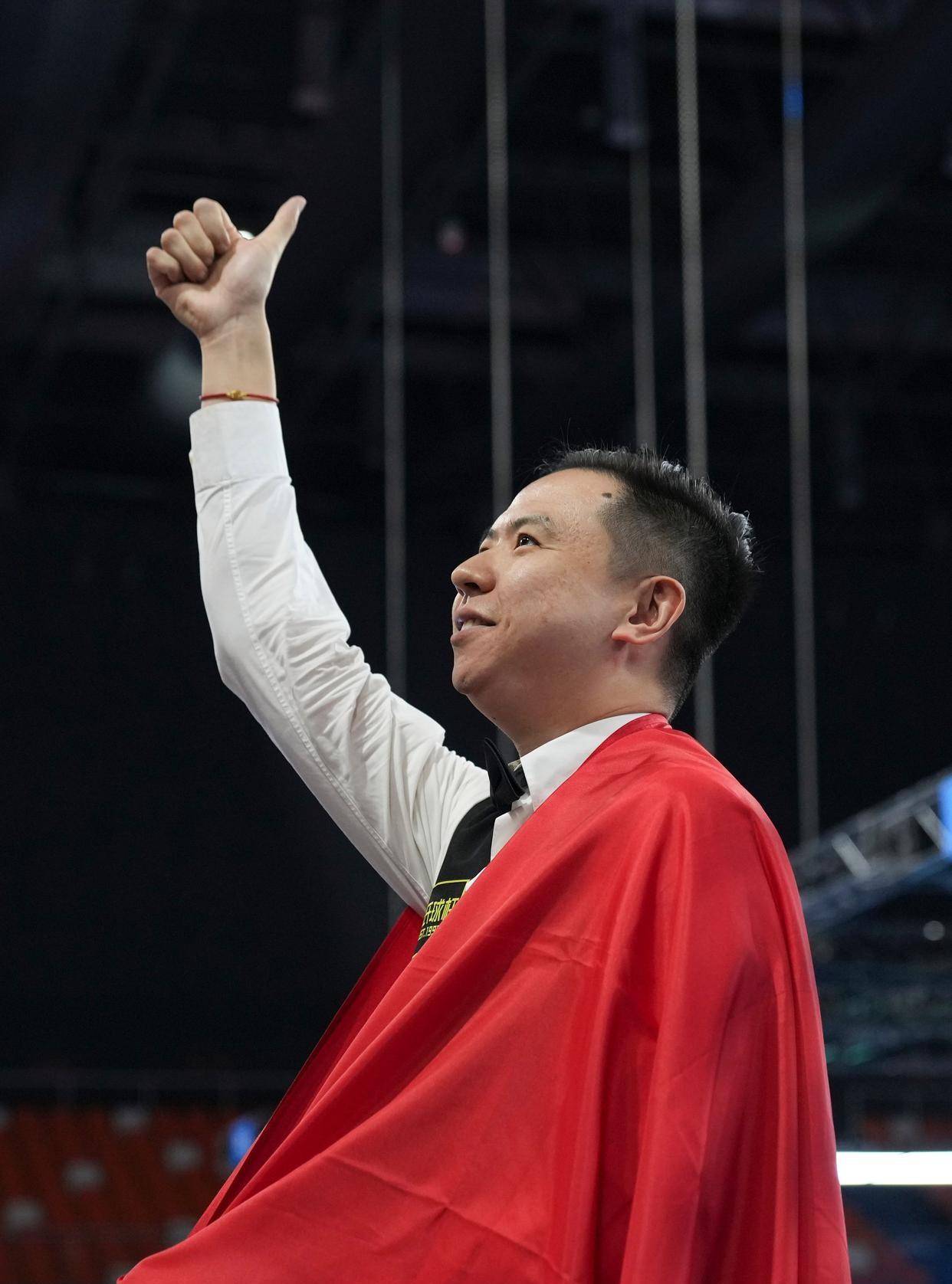 在强调个体 在强调个体