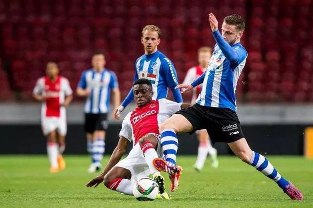 面的努力和 面的努力和