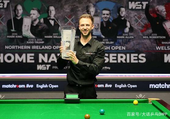 了巨大的疑 了巨大的疑