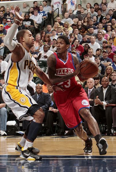 中东俱乐部 中东俱乐部